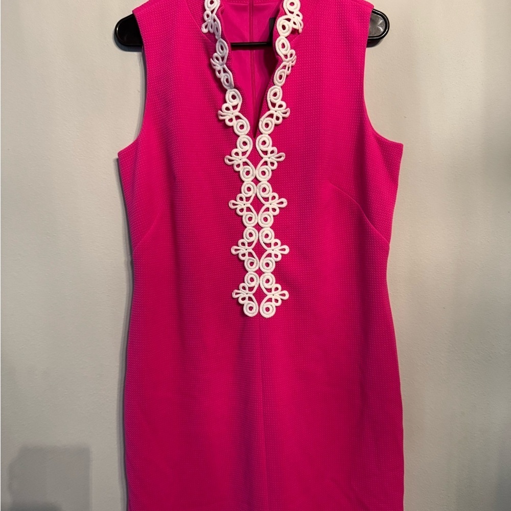 Vince Camuto Pink Mini Sheath Dress with Halter Neckline and Embellished Details